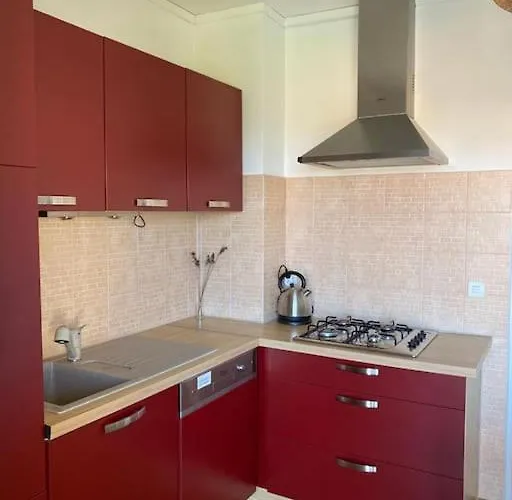 T4 Climatise, Lumineux Et Vue A Apartmán Sari-Solenzara