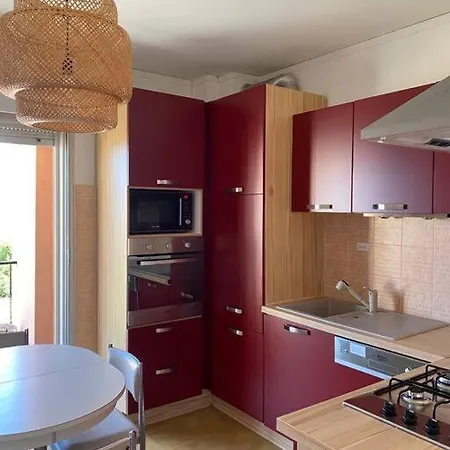 Apartment T4 Climatise, Lumineux Et Vue A Solenzara