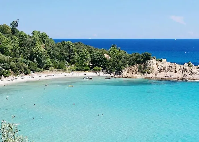 Appartement T4 Climatisé, Lumineux Et Vue à