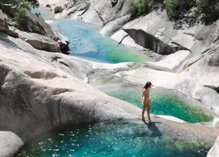 T4 Climatisé, Lumineux Et Vue à Appartement Sari-Solenzara